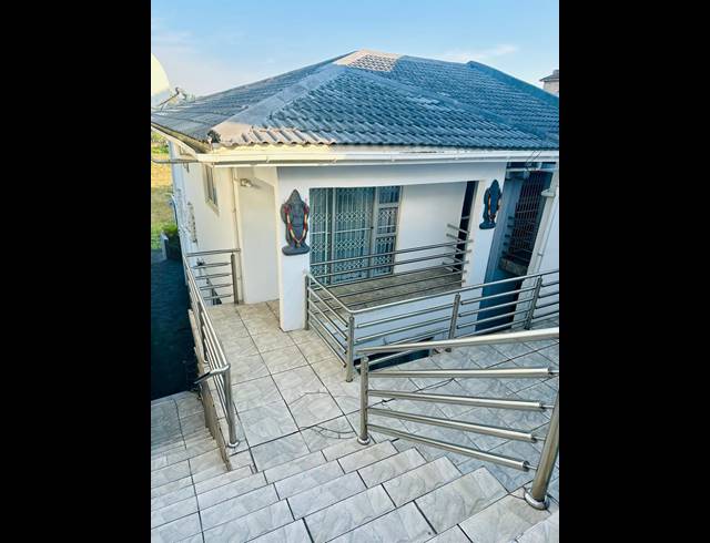 4 BEDROOM HOUSE SOLD IN BAYVIEW